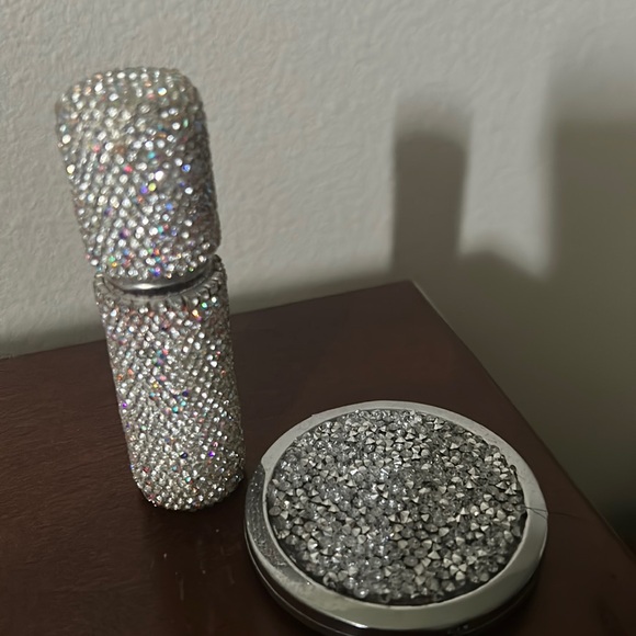 Meet your Posher, Deysi - Picture 1 of 1